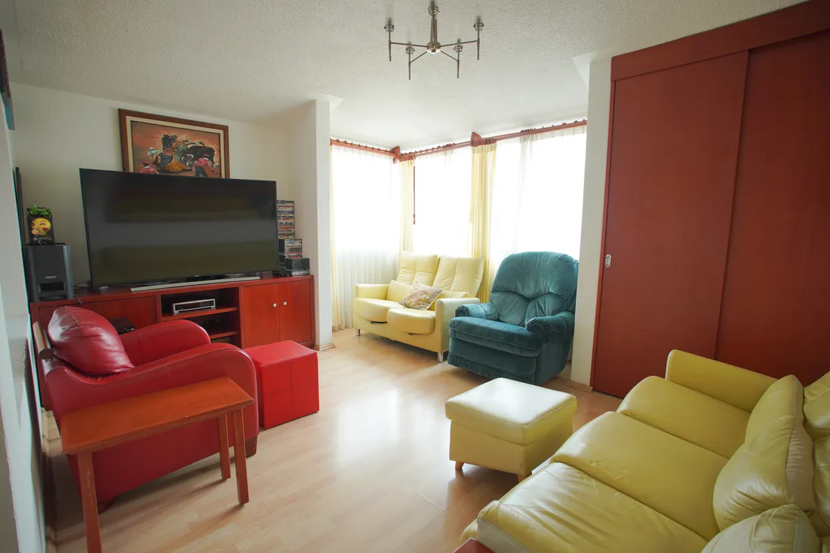 Casa Estilo clásico en Chiluca