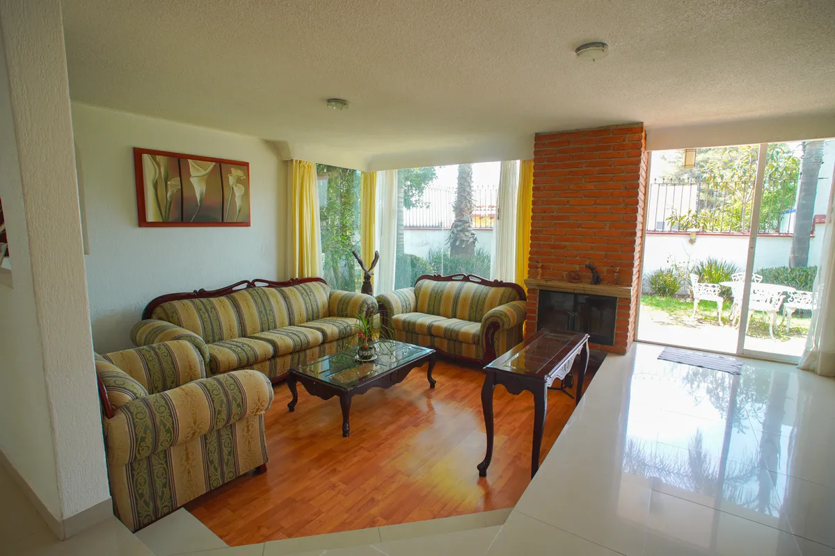 Casa Estilo clásico en Chiluca