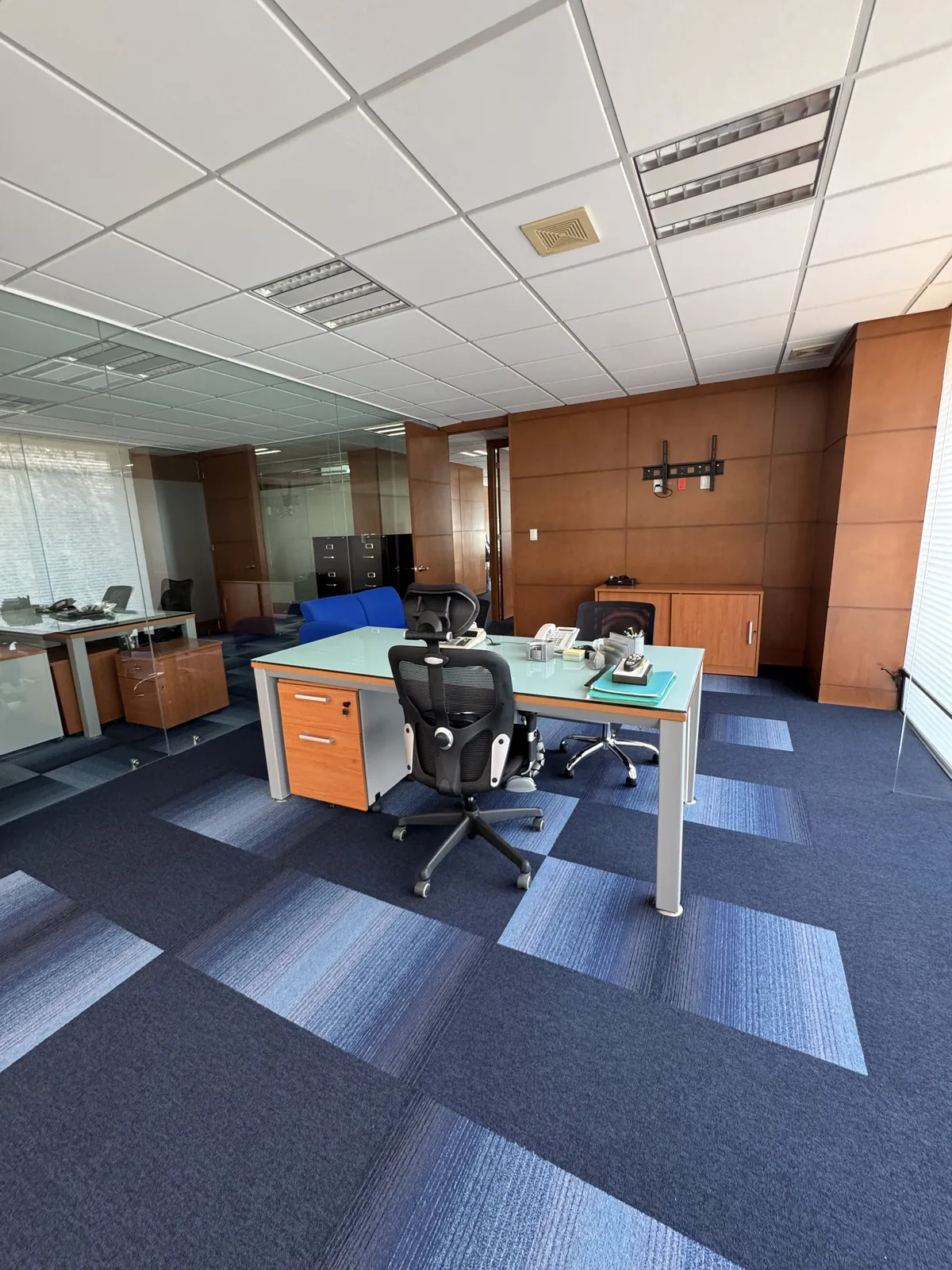 Oficinas Amuebladas en Venta – Plaza Antigua